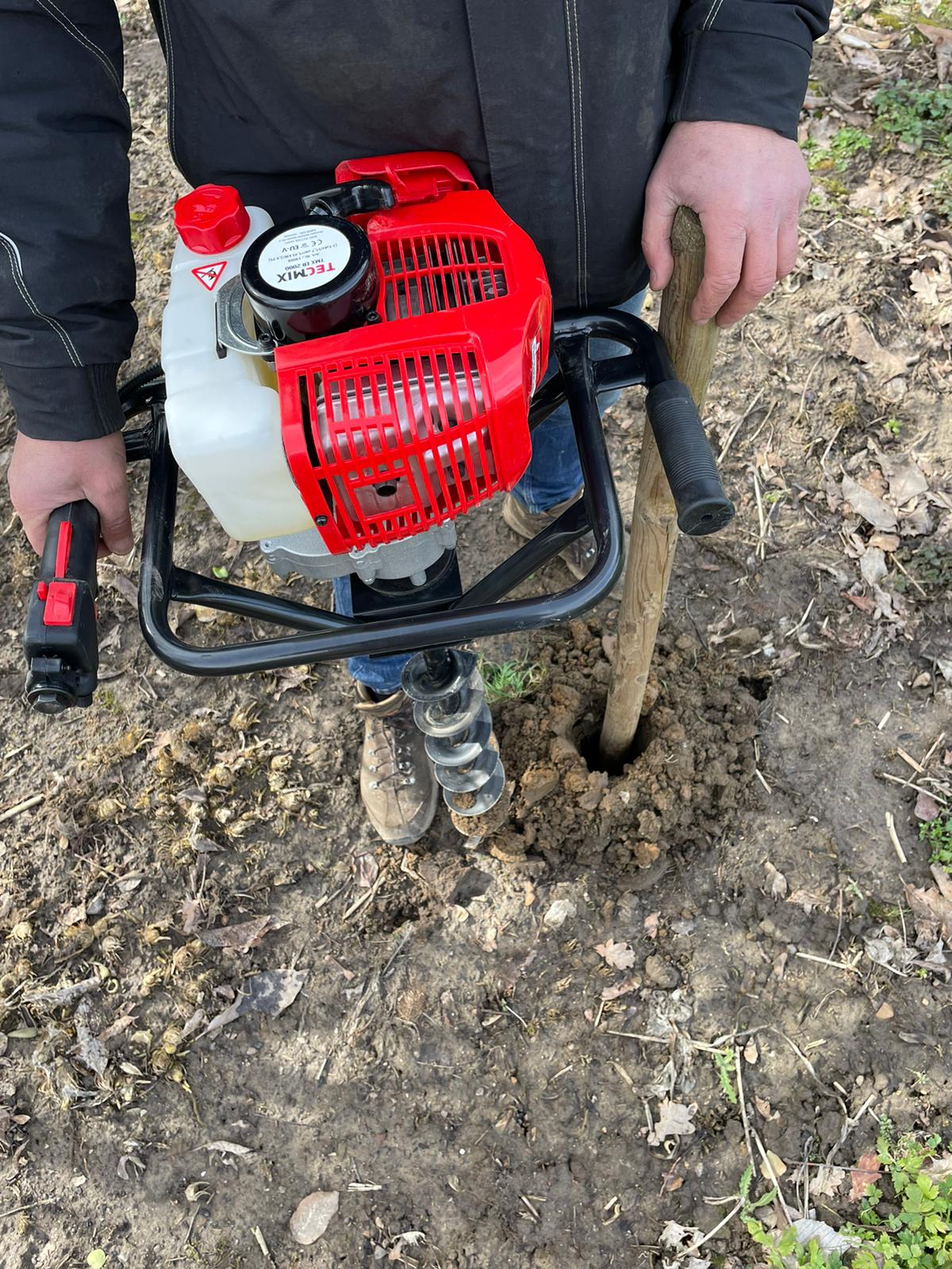 BENZIN ERDBOHRER TMX EB 2000 - BERG TECTOOL GmbH