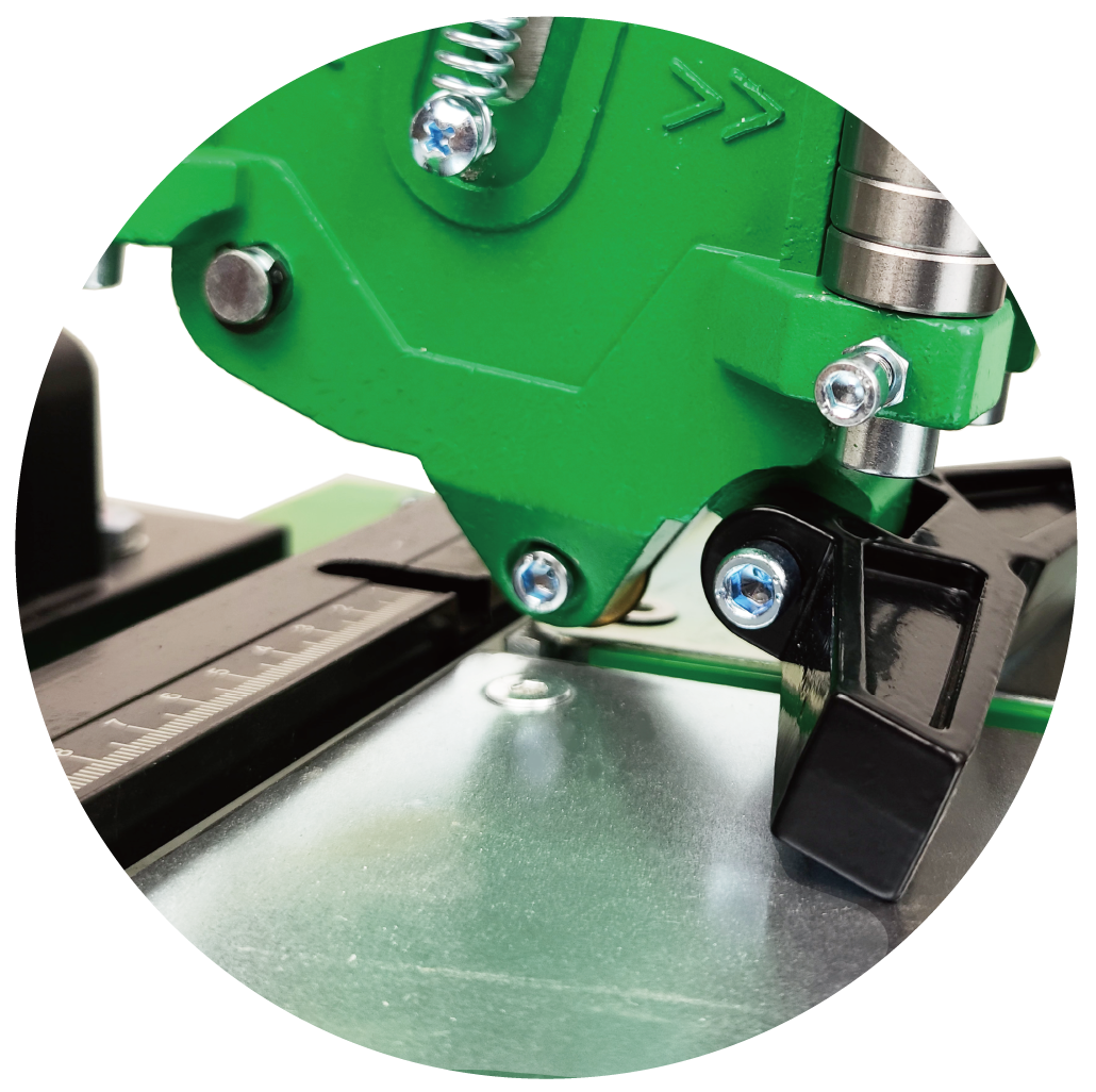 METALLFLIESENSCHNEIDMASCHINE BTC 1250 - 3G